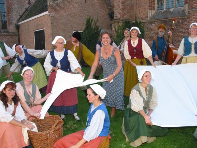 Achter de kerk, Petra in het Tableau